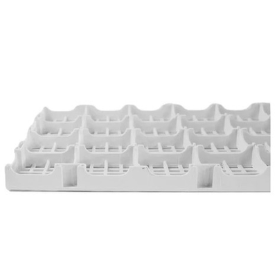 Estrado de Plástico Leve, Branco – Praticidade e Versatilidade